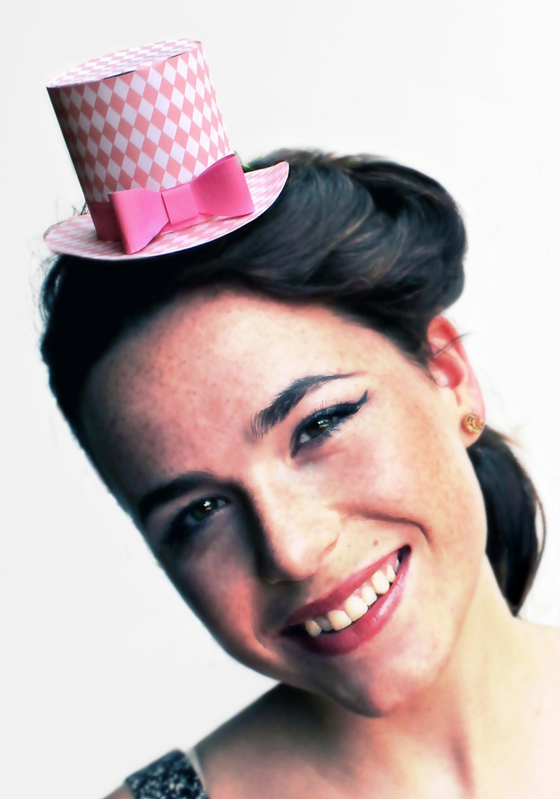 Diamond party hat pattern. Download 5 Mini Top Hats!