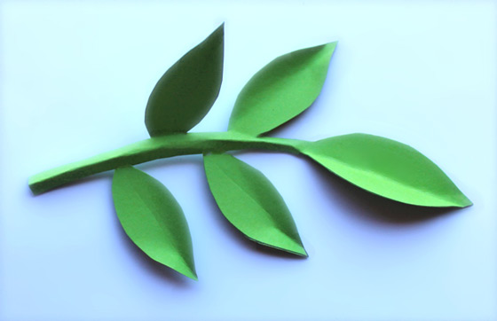 Paper leaf templates: Print PDF onto green colored paper!